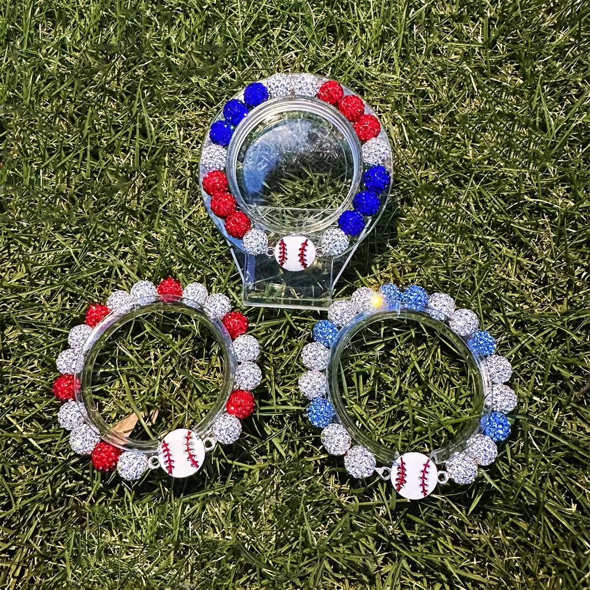 Baseball Bracelets, Ice Collection Bracelets, Baseball Rhinestone Bracelets for Men, Baseball Accessory Beaded Bracelets, Athletes Inspired Baseball Drip Bling Bracelet for Baseball Team Lovers