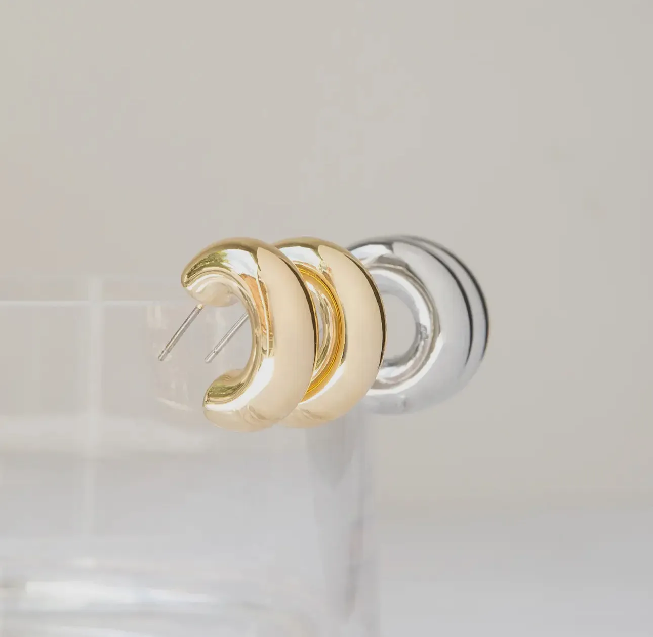 Bean Hoop Hallow Earring
