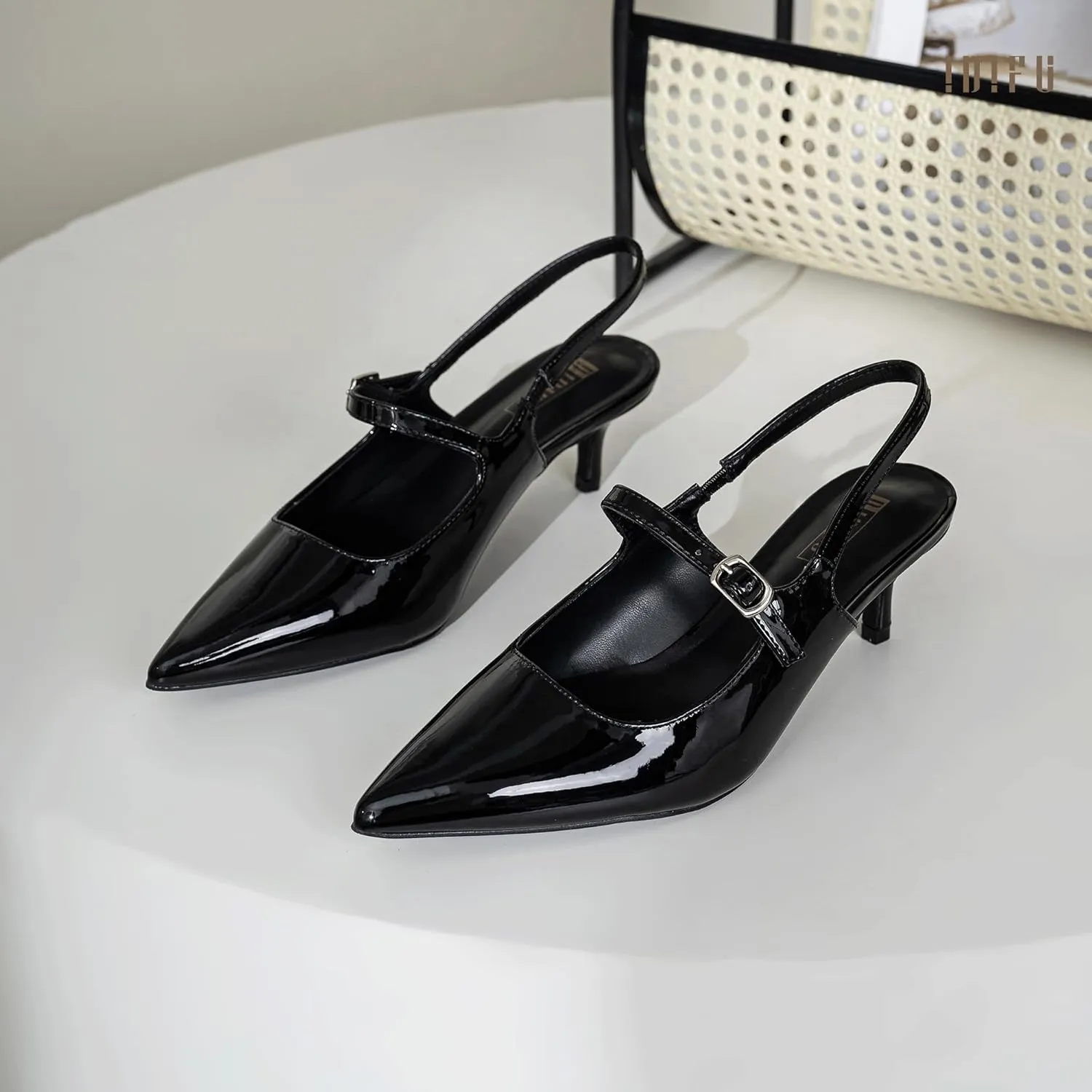 IDIFU IN2 Low Kitten Slingback Closed Toe Heels Pumps Wedding Bridal Prom Party Work Office Dress Shoes for Women Comfortable Dressy Formal Short Small Pointed Toe Heels