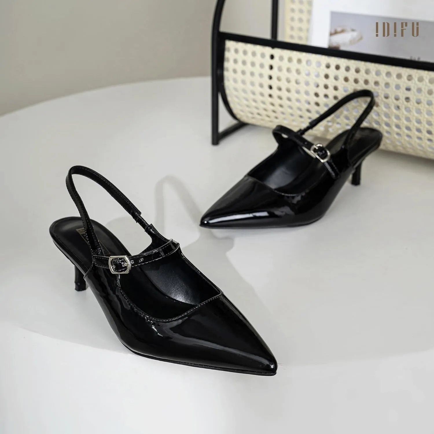 IDIFU IN2 Low Kitten Slingback Closed Toe Heels Pumps Wedding Bridal Prom Party Work Office Dress Shoes for Women Comfortable Dressy Formal Short Small Pointed Toe Heels
