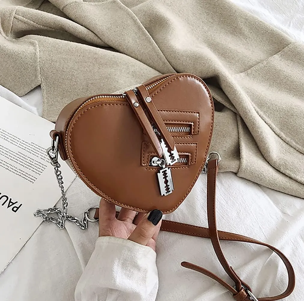 Sister Amy Women Red Heart Purse Cute Love Heart Shape Shoulder Handbag Girls Evening Clutch Bag Chain Purse