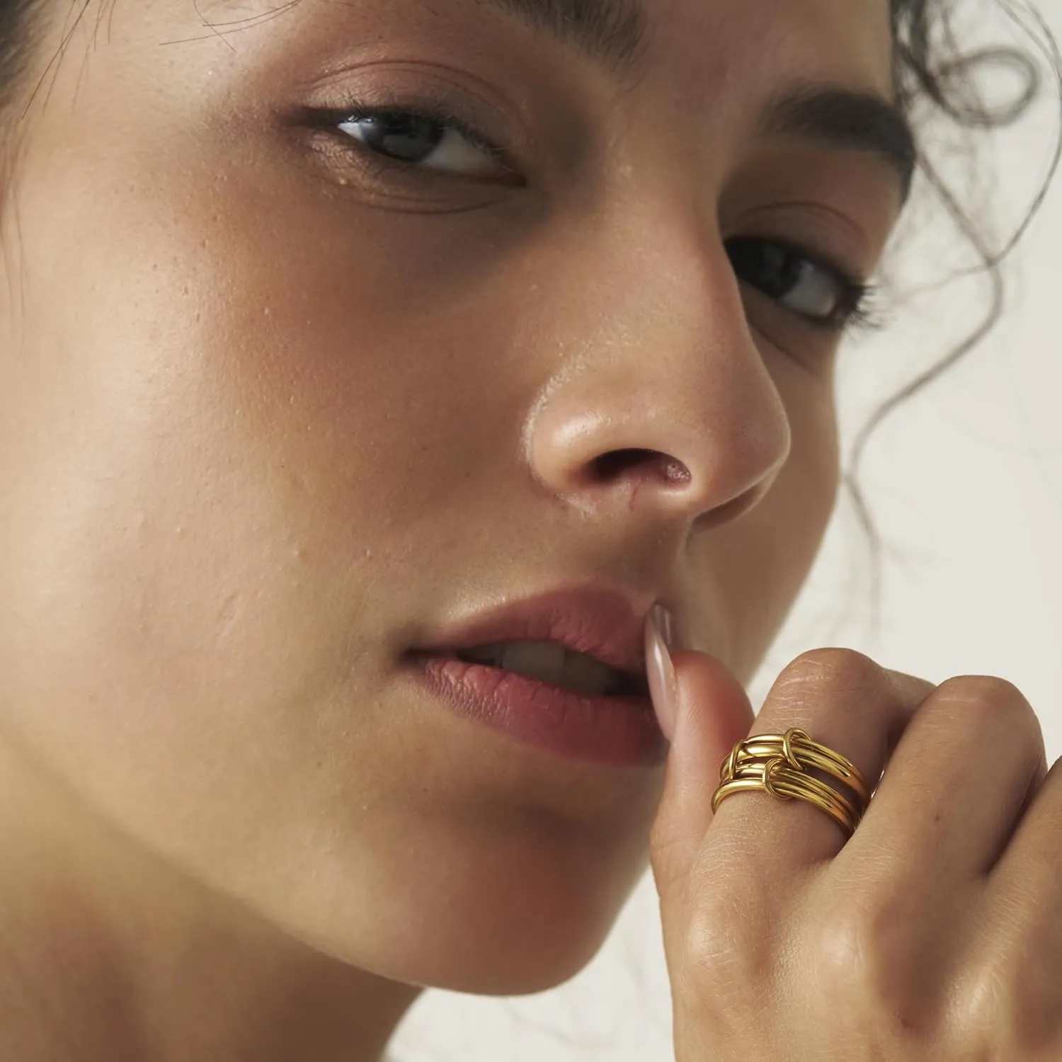 Trio Linked Ring, stackable Ring, Minimalism style for women, Never Tarnish