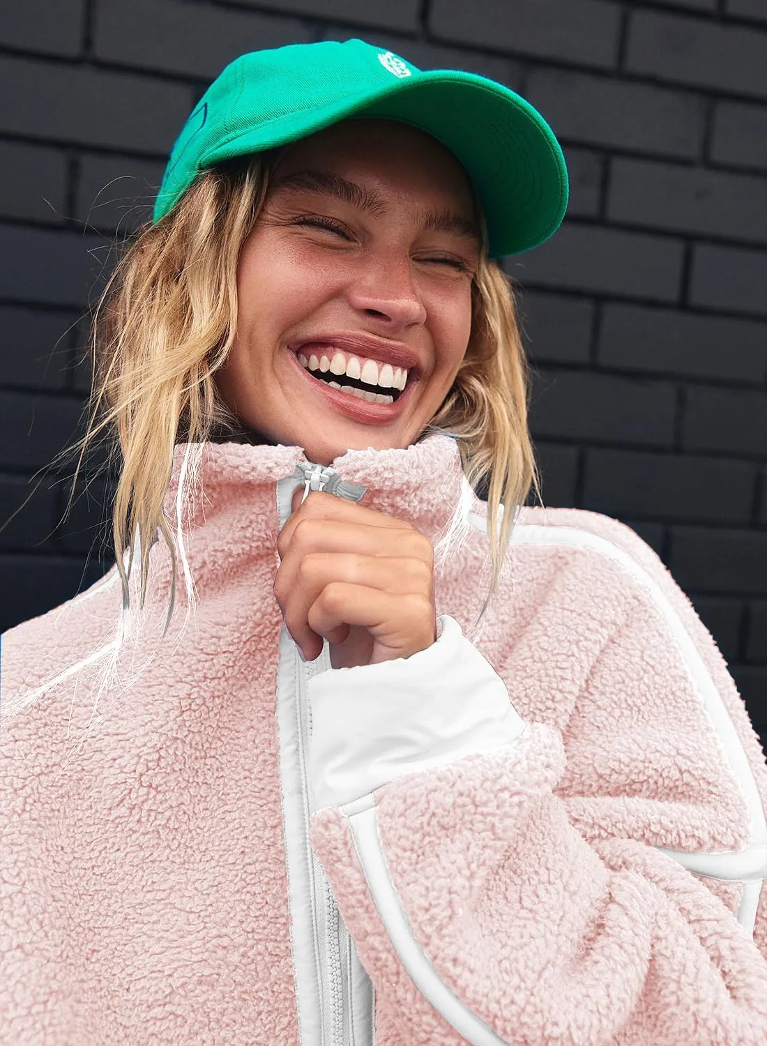 Women's Fleece Sweatshirts Half Zip Pullover Long Sleeve Oversized Workout Crop Tops Hoodie with Pocket