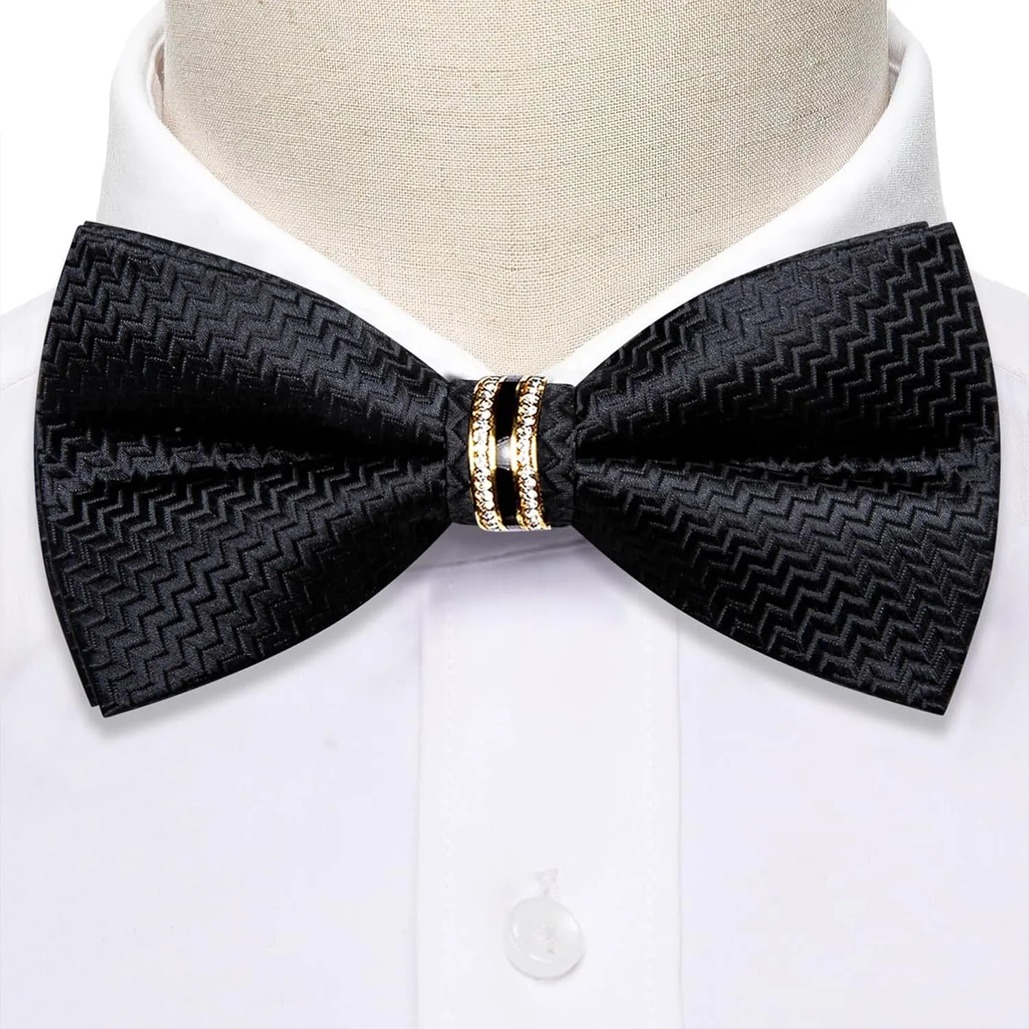 YOHOWA Mens Silk Bow Tie Pretied Bowtie with Gold Fashion Ring Pocket Square Cufflinks Luxury Box